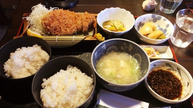 帯広市我逢亭のトンカツ